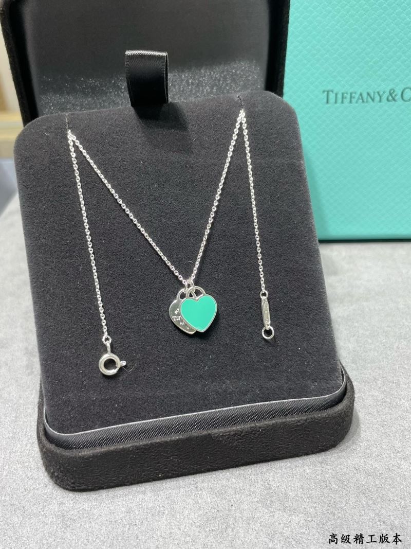 T*f*ny necklaces
